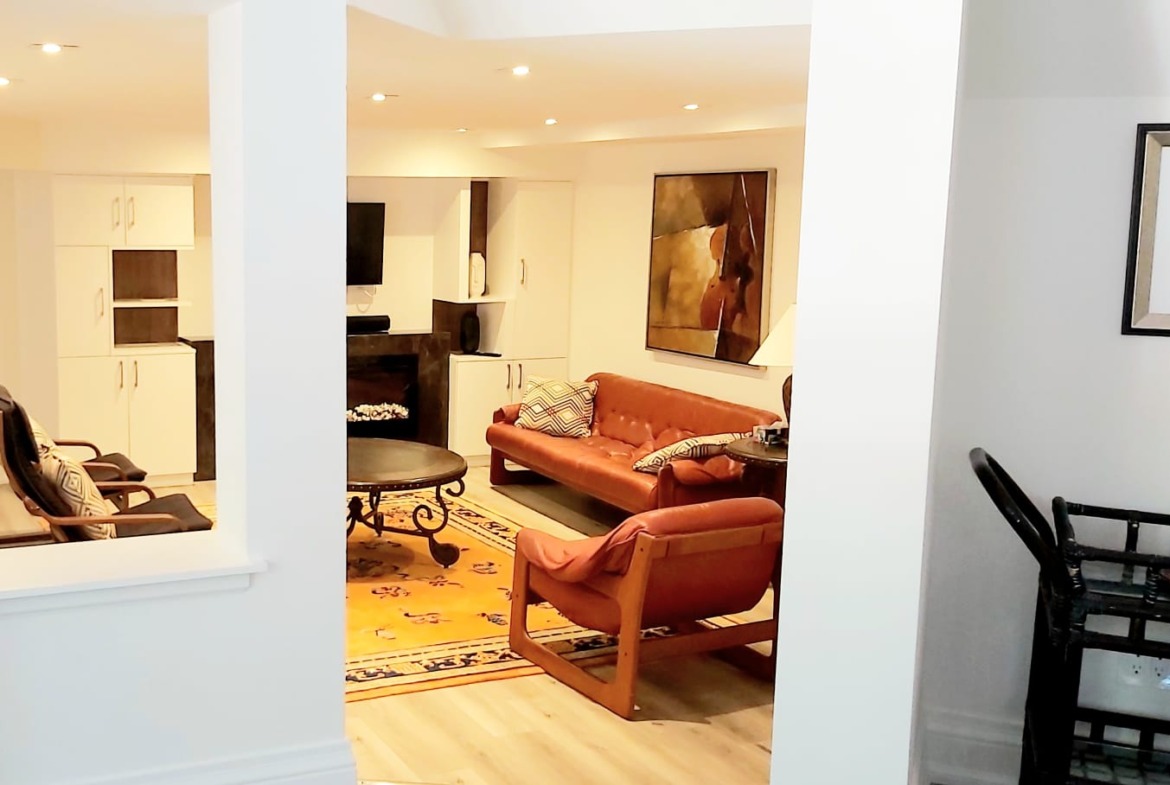 2-Bedroom Walkout Basement with Parking – Yonge & Finch, North York