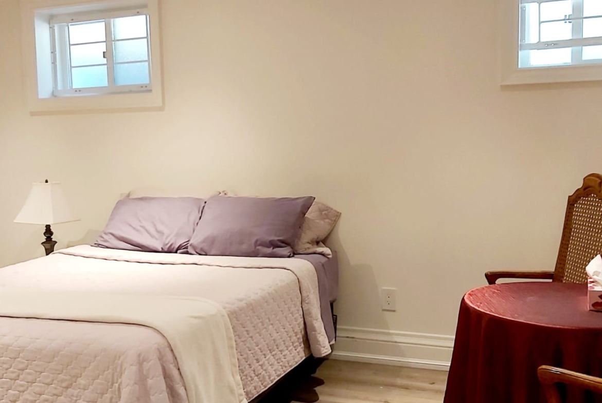 2-Bedroom Walkout Basement with Parking – Yonge & Finch, North York