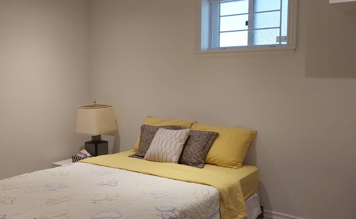 2-Bedroom Walkout Basement with Parking – Yonge & Finch, North York