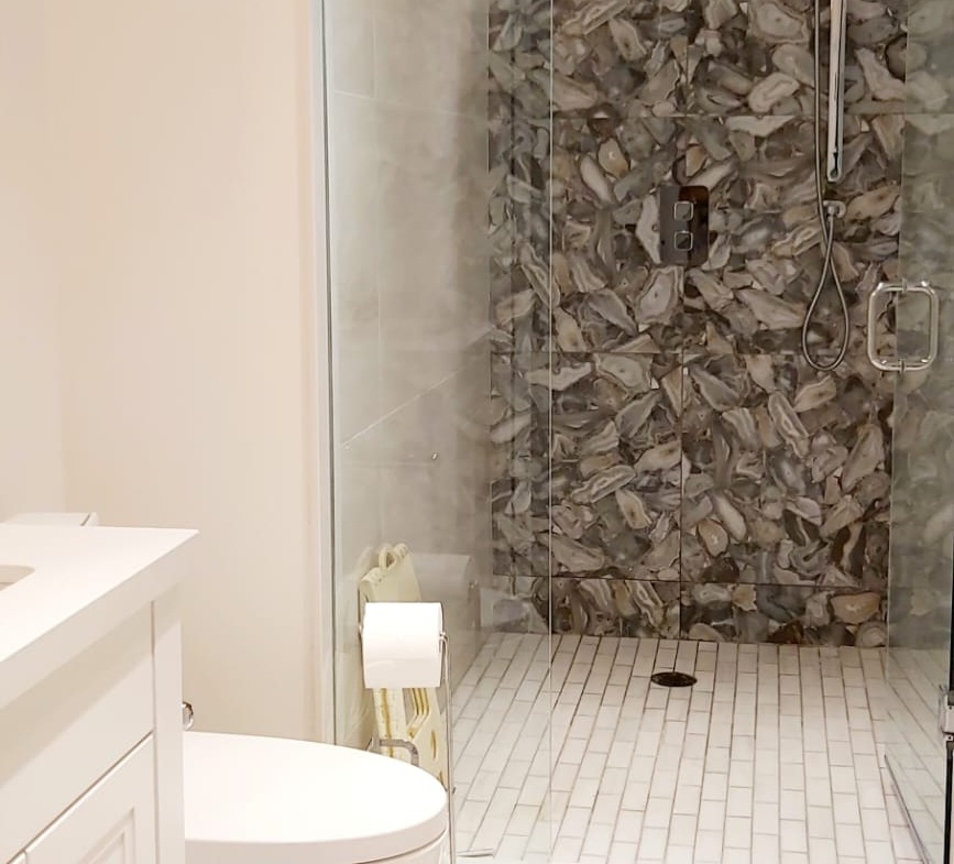 2-Bedroom Walkout Basement with Parking – Yonge & Finch, North York