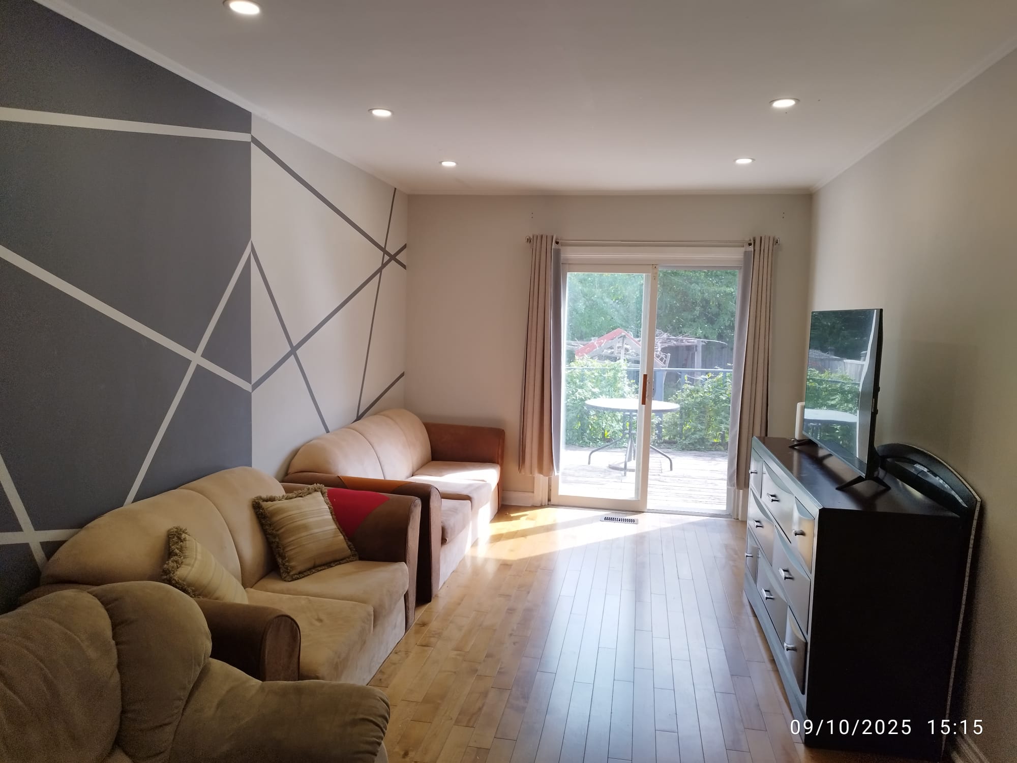 IMG-20250928-WA0067 Spacious 5-Bedroom Entire Semi-Detached Home for Rent – Richmond Hill