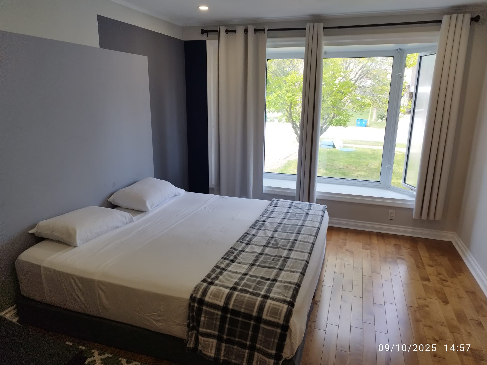 IMG-20250928-WA0077 Spacious 5-Bedroom Entire Semi-Detached Home for Rent – Richmond Hill