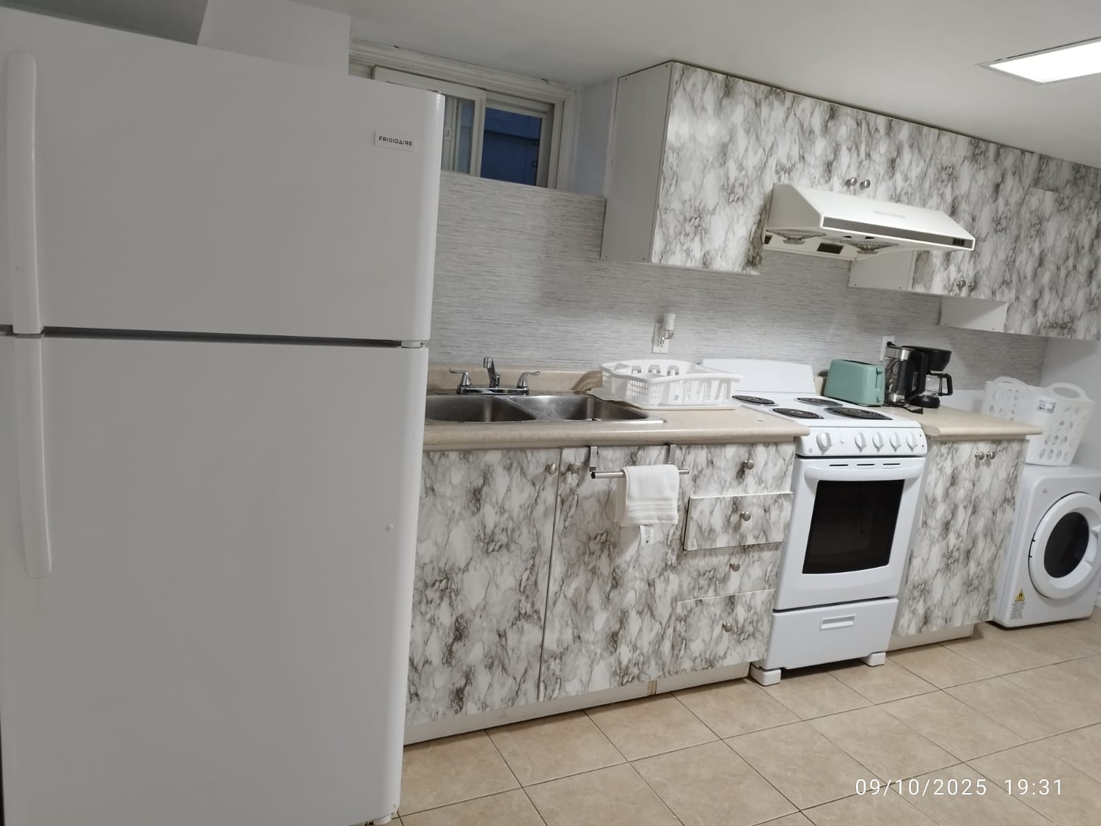 IMG-20250928-WA0086 Spacious 5-Bedroom Entire Semi-Detached Home for Rent – Richmond Hill