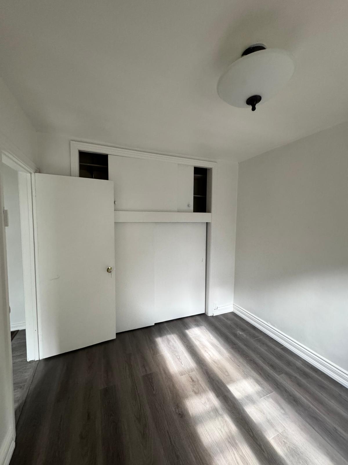 IMG-20251022-WA0003 Fully Renovated 4-Bedroom Townhouse for Rent – North York