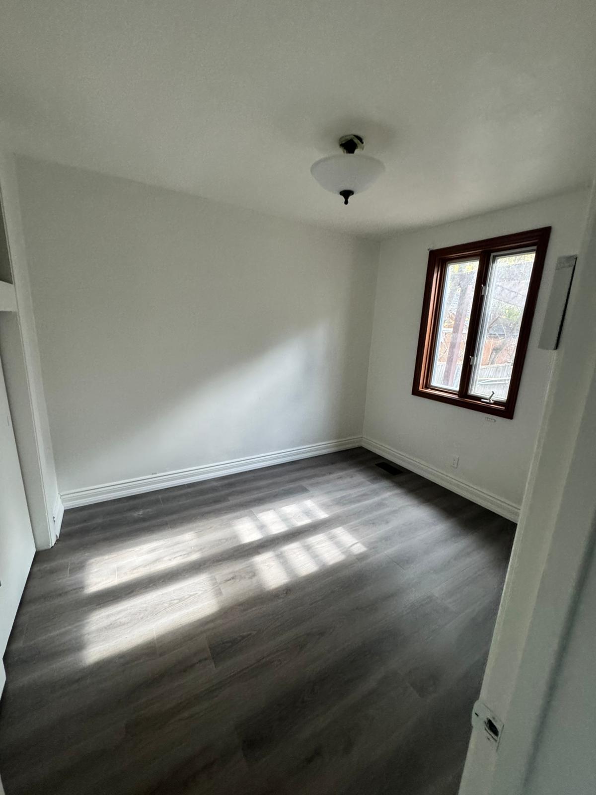IMG-20251022-WA0005 Fully Renovated 4-Bedroom Townhouse for Rent – North York