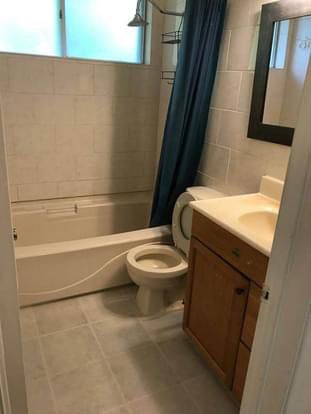3-Bedroom Main Floor for Rent –  Richmond Hill
