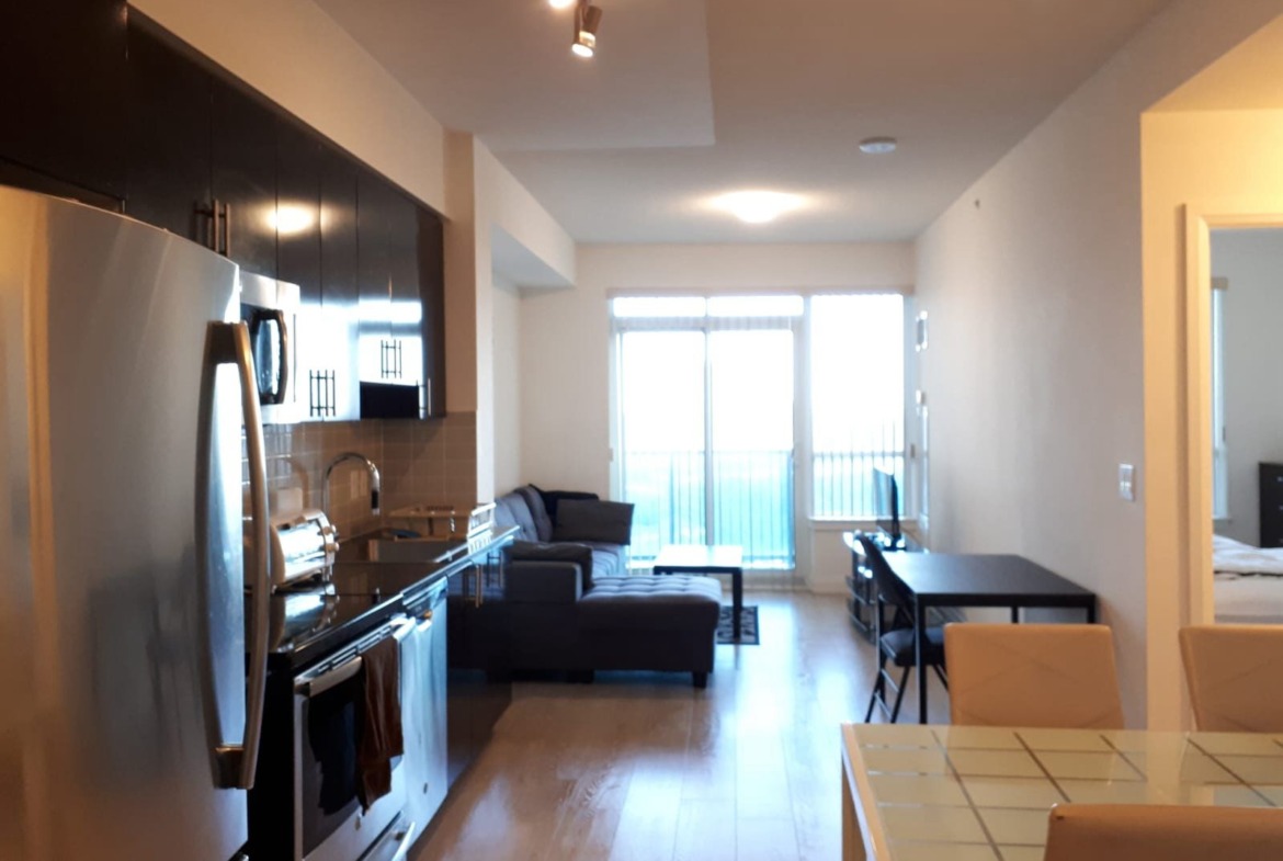 1-Bedroom Condo with Parking – World on Yonge,  Thornhill