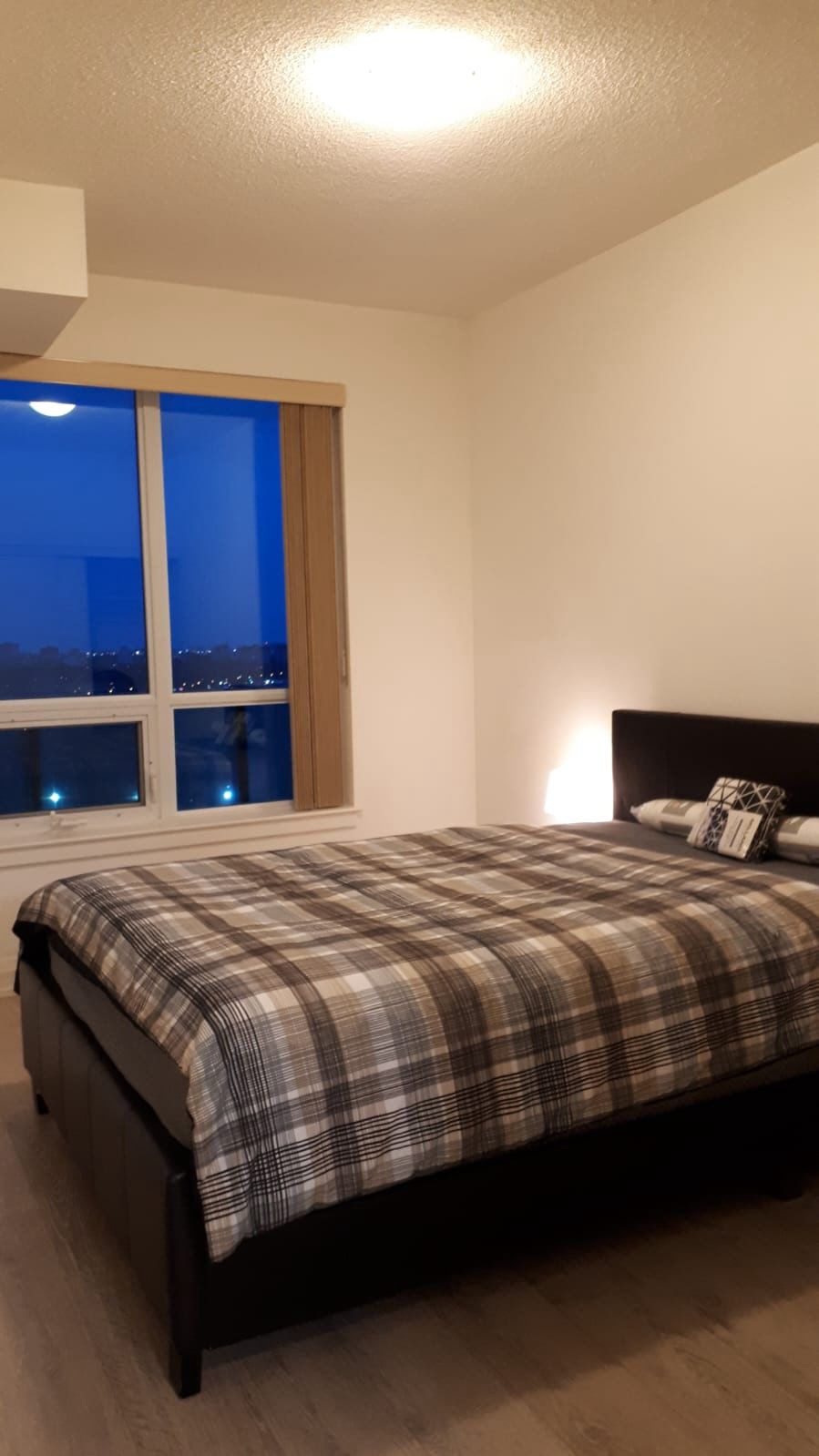 WhatsApp Image 2025-07-21 at 11.38.00_4ce705e2 1-Bedroom Condo with Parking – World on Yonge, Thornhill