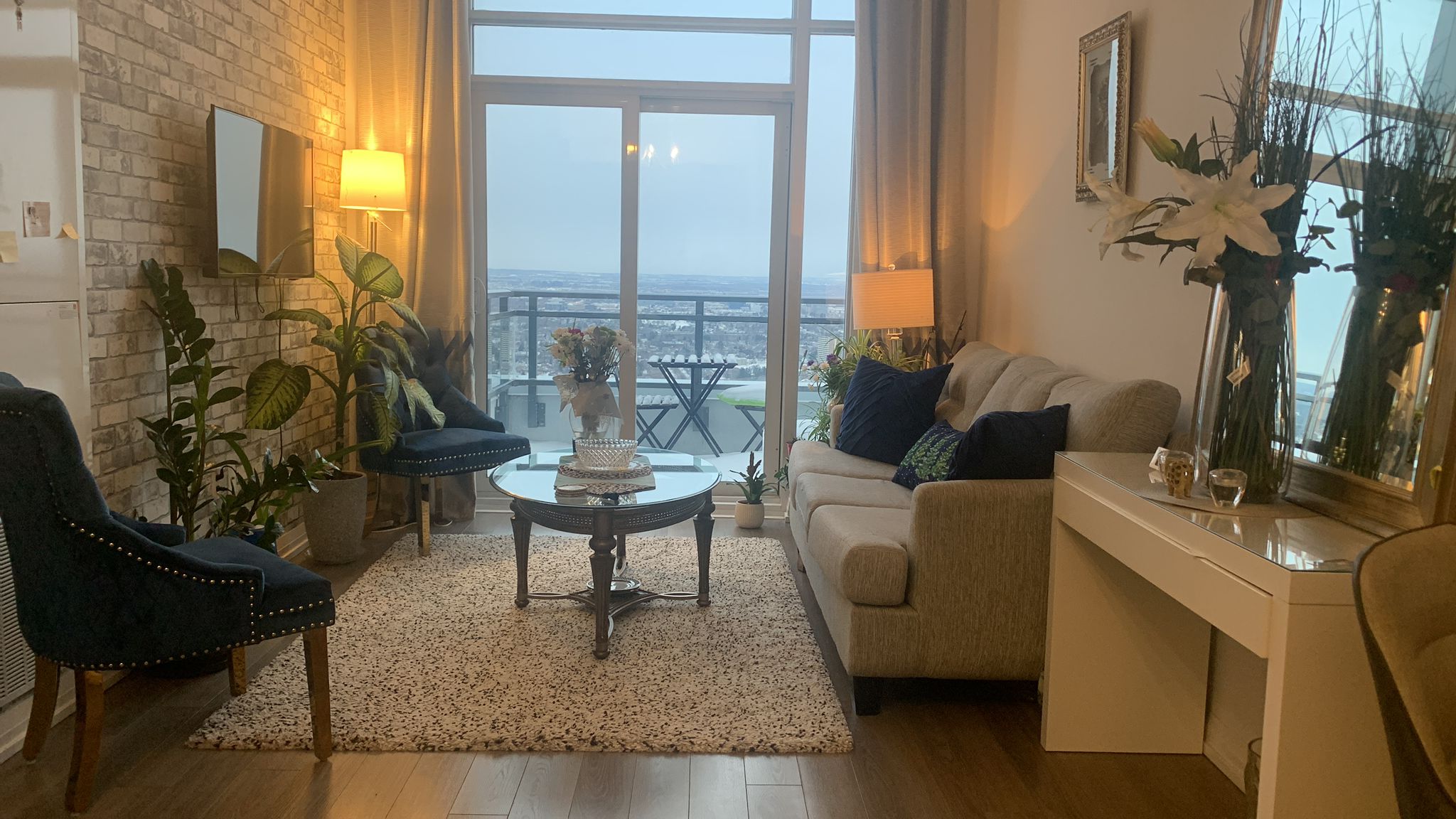 WhatsApp Image 2025-11-24 at 20.20.21 2-Bedroom Condo for Rent – 55 Ann O’Reilly Rd, North York