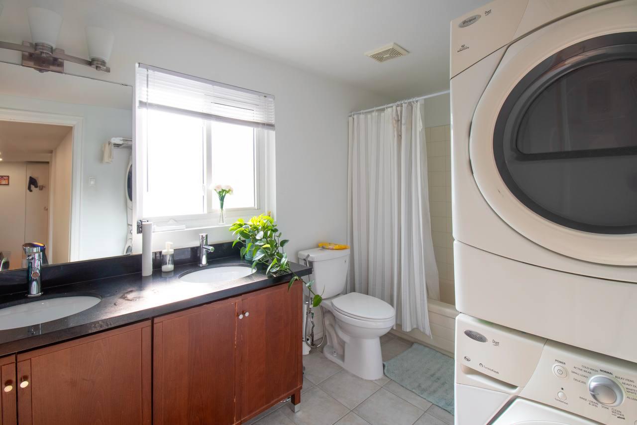 2-Bedroom Main Floor Apartment for Rent – Thornhill