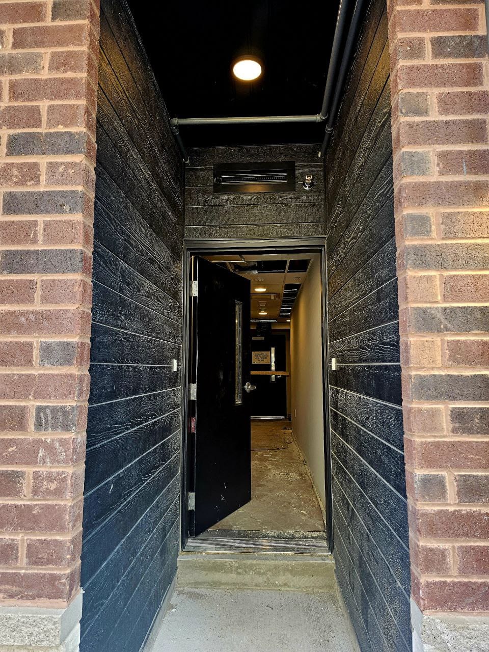 WhatsApp Image 2026-09-03 at 22.34.38 2-Bedroom Townhouse for Rent – North York