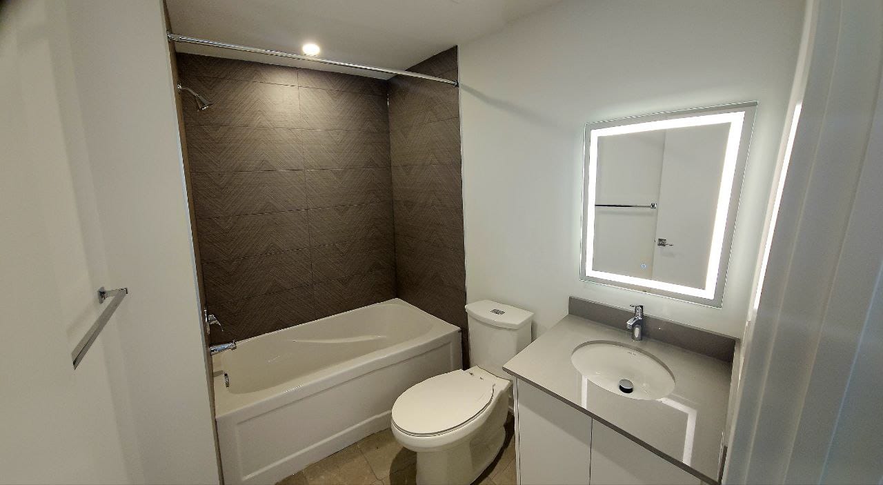WhatsApp Image 2026-09-03 at 22.34.40 (4) 2-Bedroom Townhouse for Rent – North York