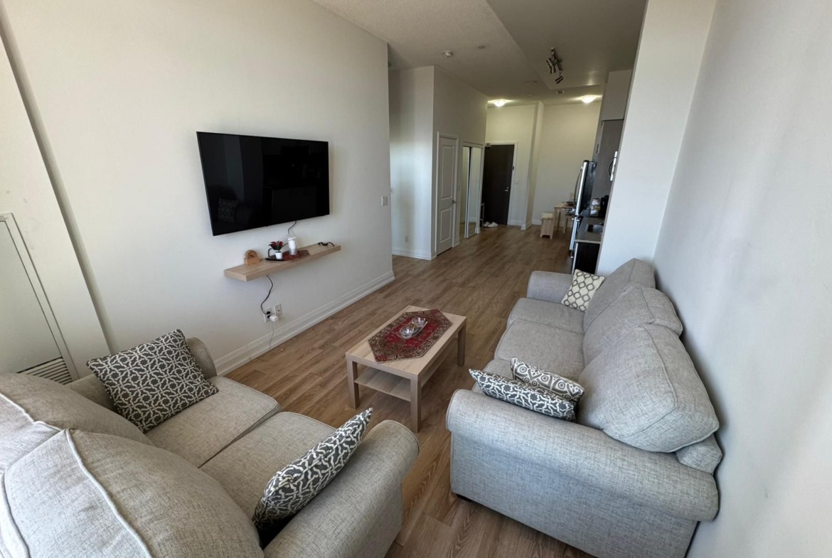 Fully Furnished 1+1 Bedroom Condo for Rent – World on Yonge, Thornhill