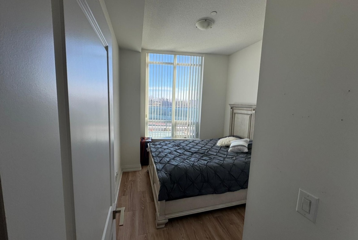 Fully Furnished 1+1 Bedroom Condo for Rent – World on Yonge, Thornhill
