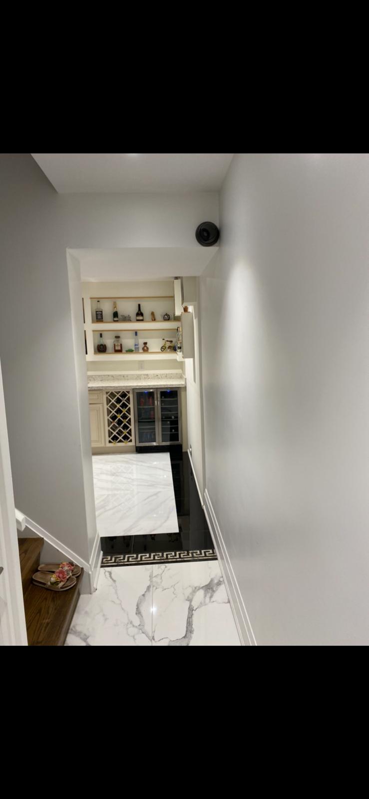 Fully Furnished Bachelor Basement for Rent – Leslie & Davis, Newmarket