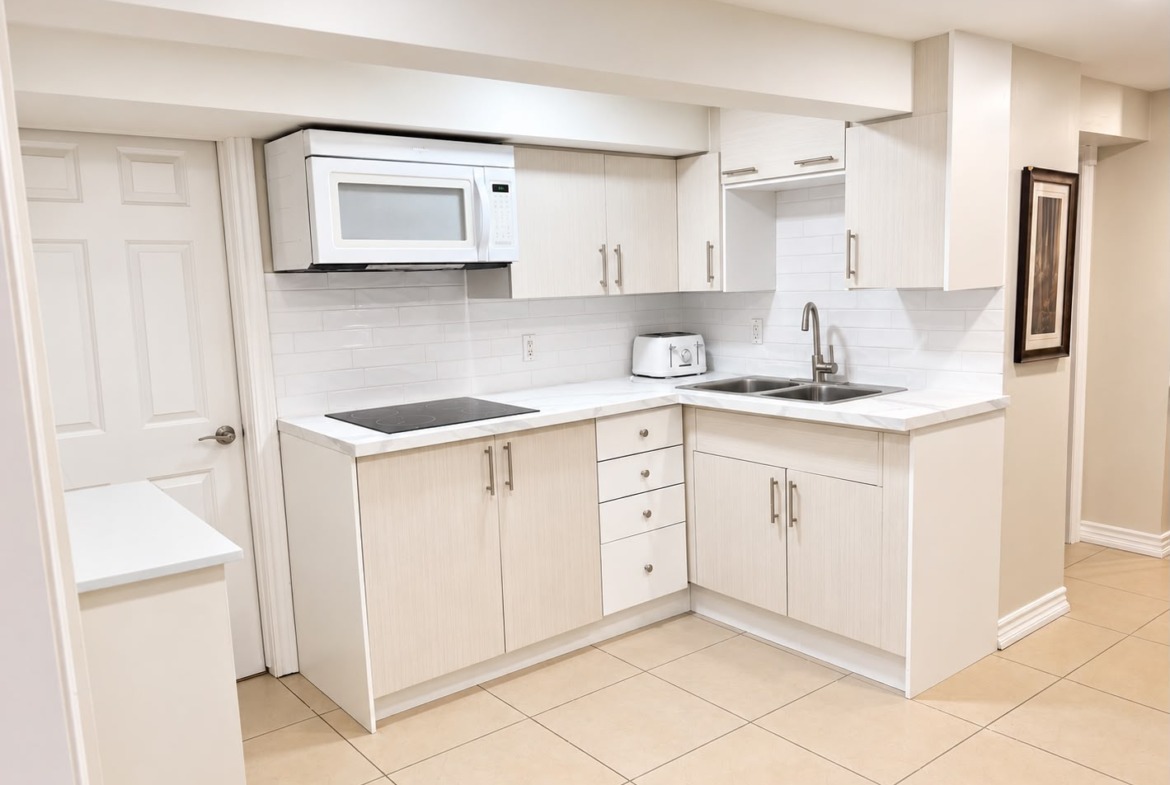 2-Bedroom Unfurnished Basement Apartment for Rent – Richmond Hill
