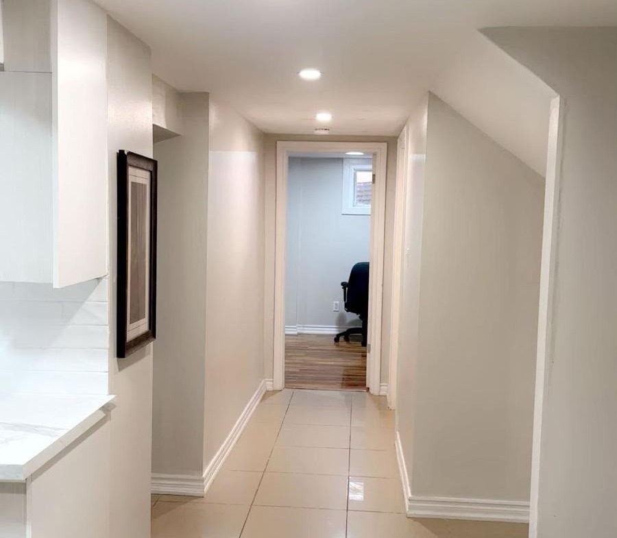 2-Bedroom Unfurnished Basement Apartment for Rent – Richmond Hill