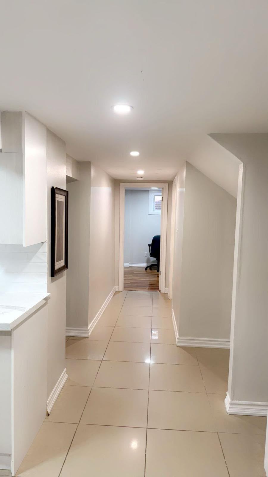2-Bedroom Unfurnished Basement Apartment for Rent – Richmond Hill