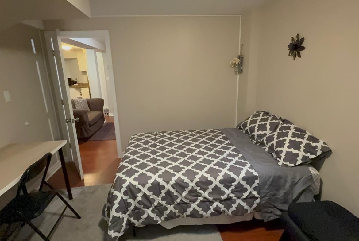 2-Bedroom Furnished Basement for Rent – Oak Ridges, Richmond Hill