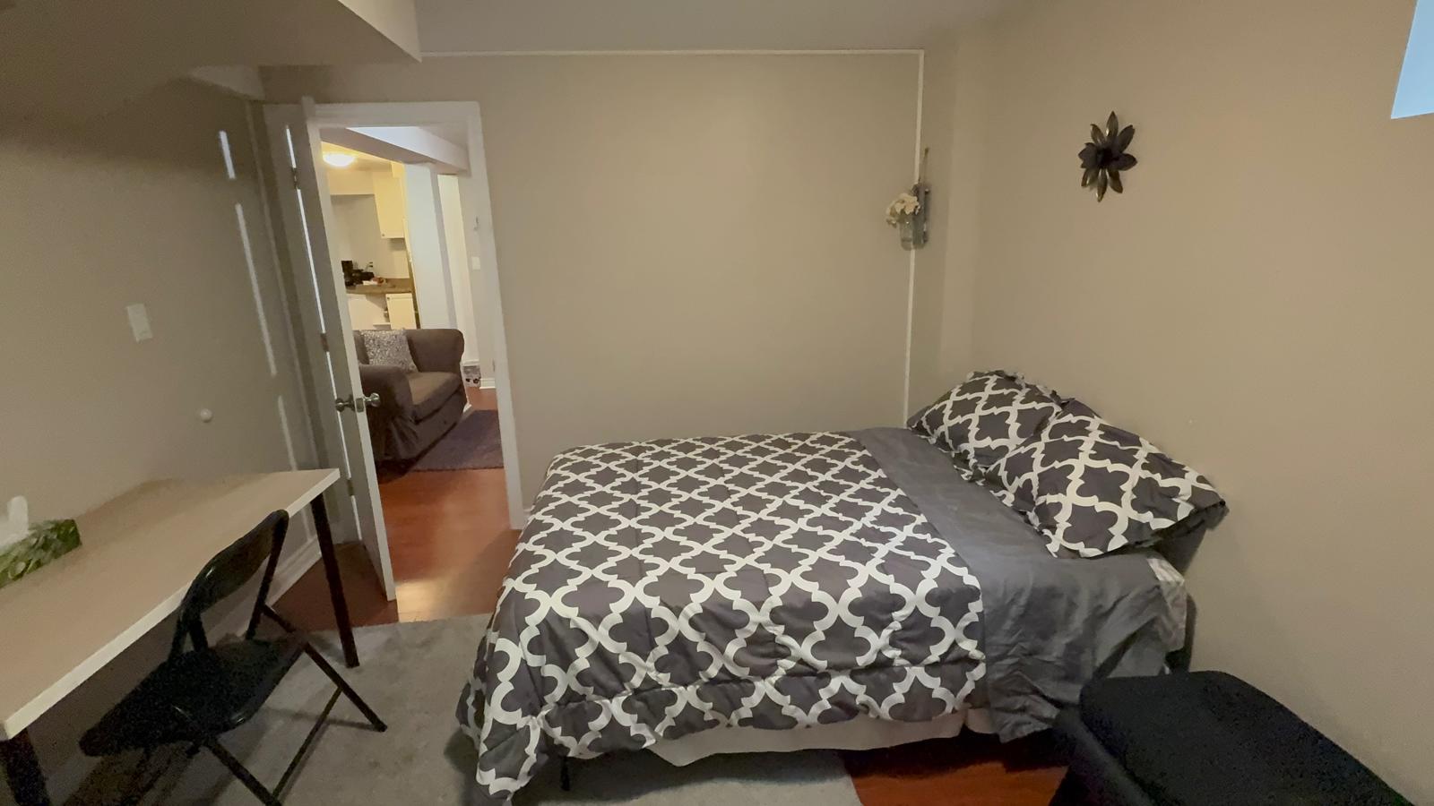 2-Bedroom Furnished Basement for Rent – Oak Ridges, Richmond Hill