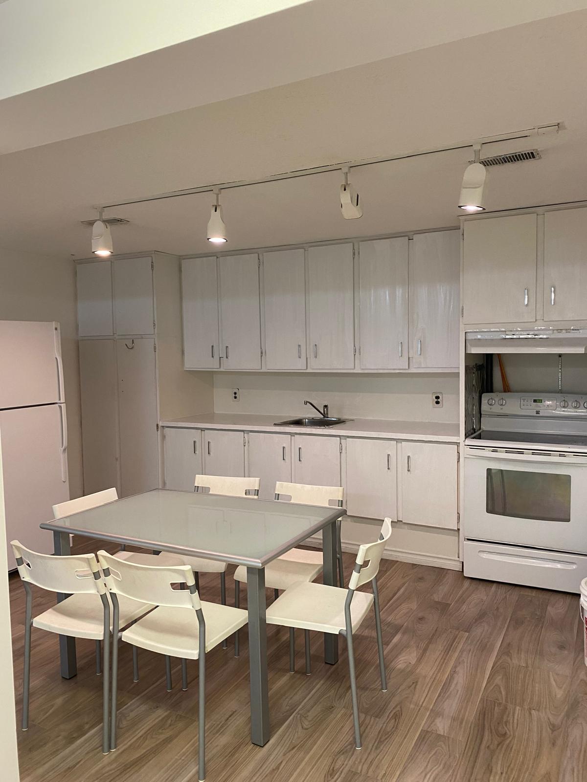 Fully Furnished 2-Bedroom Basement for Rent – North York